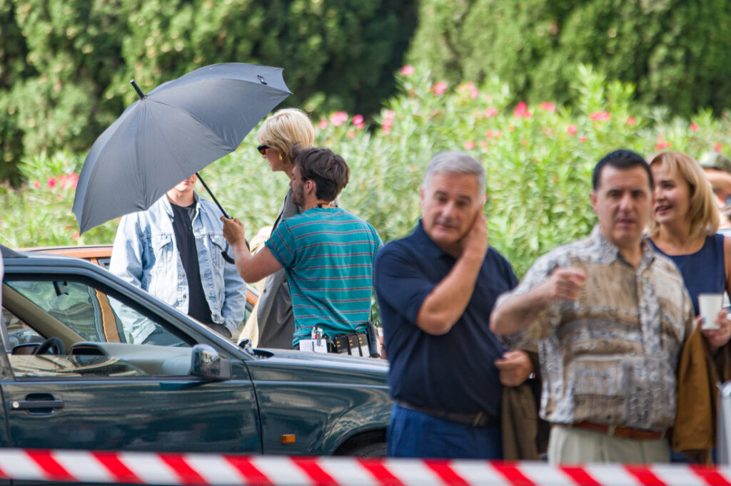 Images from the filming of the sixth season of 'The Crown' in Barcelona Elizabeth Debicki