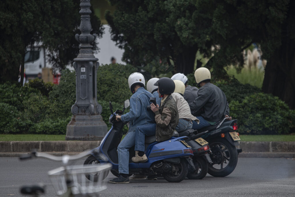 Images from the filming of the sixth season of 'The Crown' in Barcelona The Crown