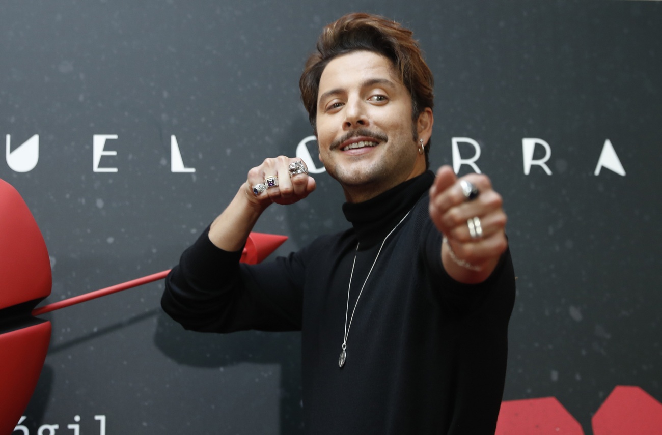 Manuel Carrasco presenta su nuevo álbum ''Corazón y flecha'' Manuel Carrasco presenta su nuevo álbum ''Corazón y flecha''