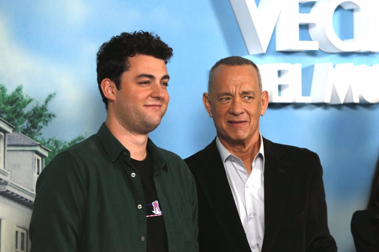 Truman Hanks and Tom Hanks pose at the photocall of the movie 'A Man Called Otto', in Madrid (Spain). Truman