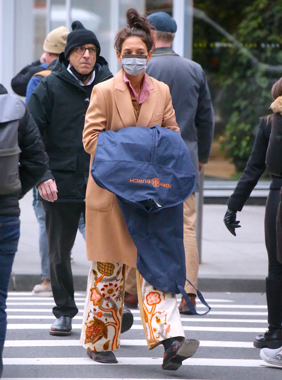 Katie Holmes was wearing the dress she had worn for the show Katie Holmes was wearing the dress she had worn for the show