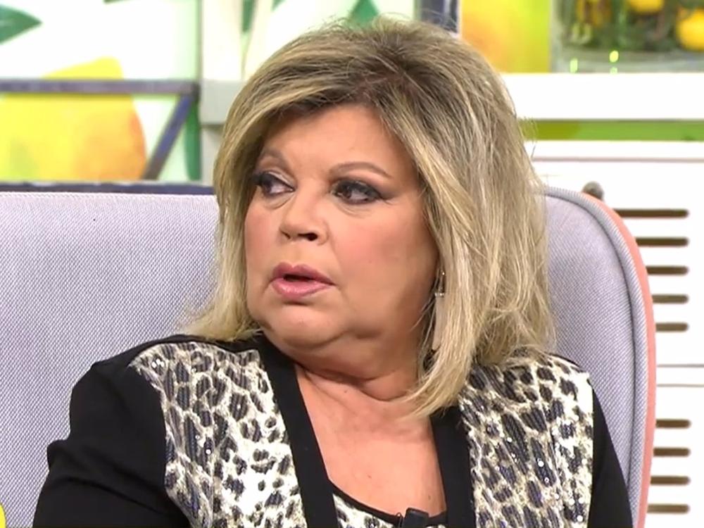 TERELU CAMPOS EN EL PLATÓ DE 'SÁLVAME DIARIO' TERELU
