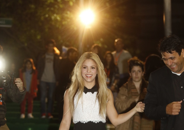 Shakira foi atingida depois de ter sido atingida