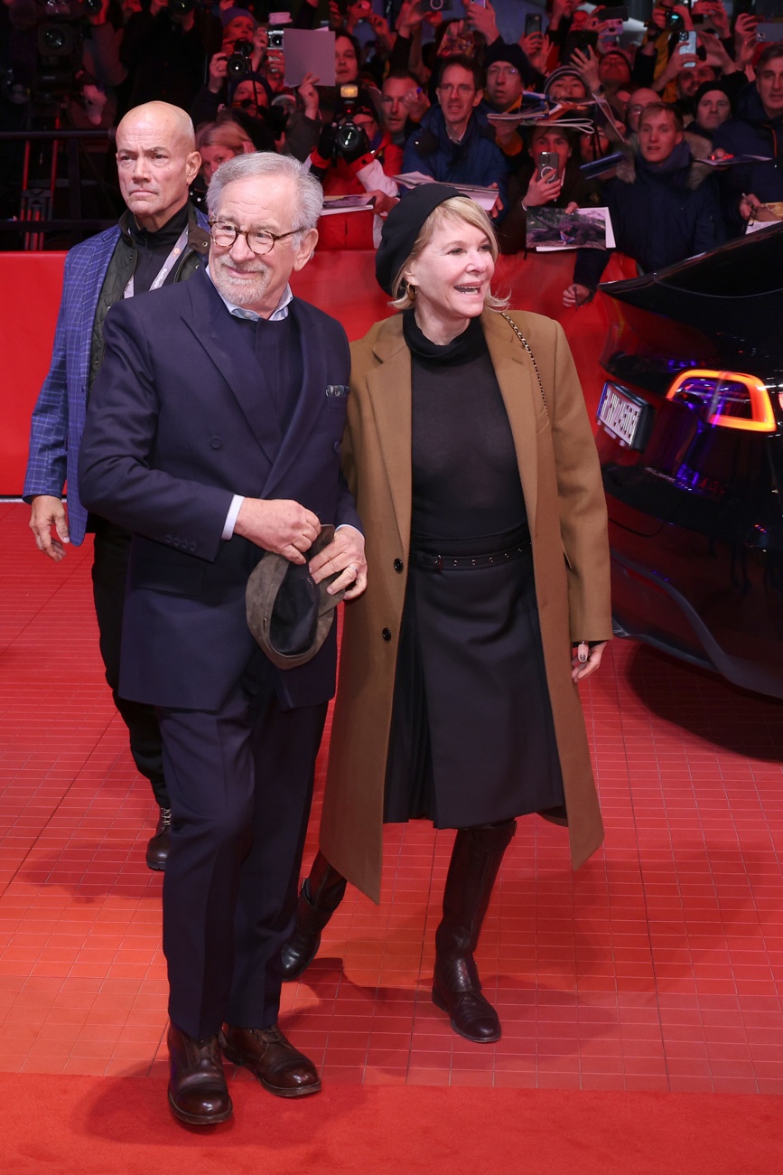 Steven Spielberg recibe el Oso de Oro en el Festival Internacional de Cine de Berlín