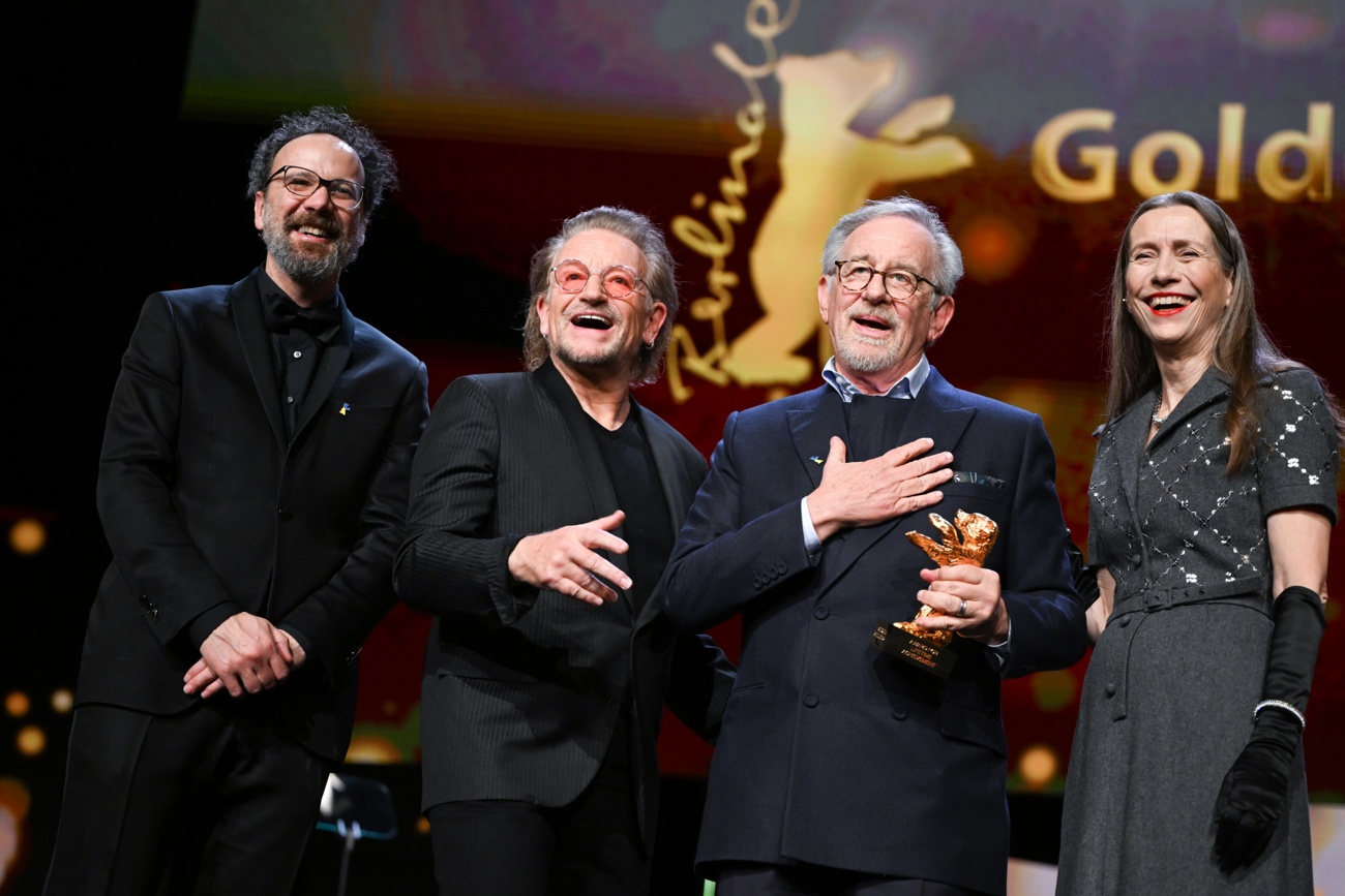 Steven Spielberg riceve l'Orso d'oro onorario al Festival internazionale del cinema di Berlino