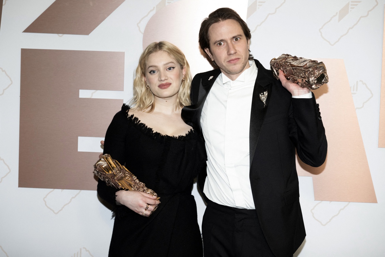 Nadia Tereszkiewicz y Bastien Bouillon en los Premios César 2023