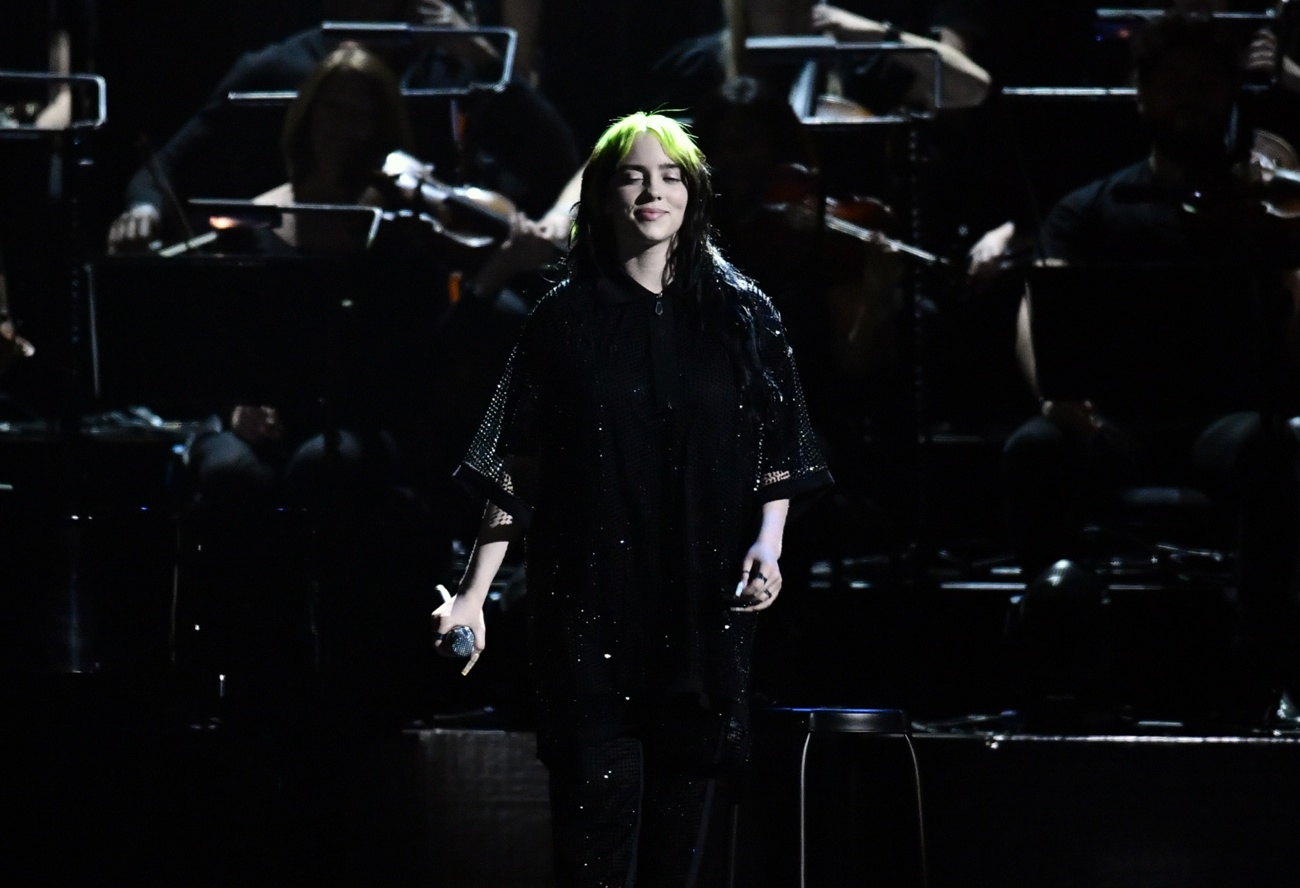 The concert was scheduled for last Wednesday night. The concert was scheduled for last Wednesday night.