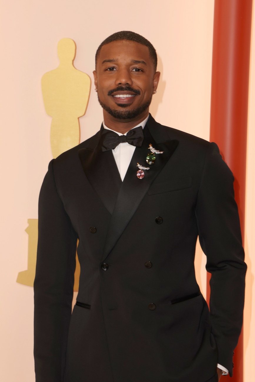 Michael B. Jordan en la alfombra roja de la 95 edición de los Premios Oscar