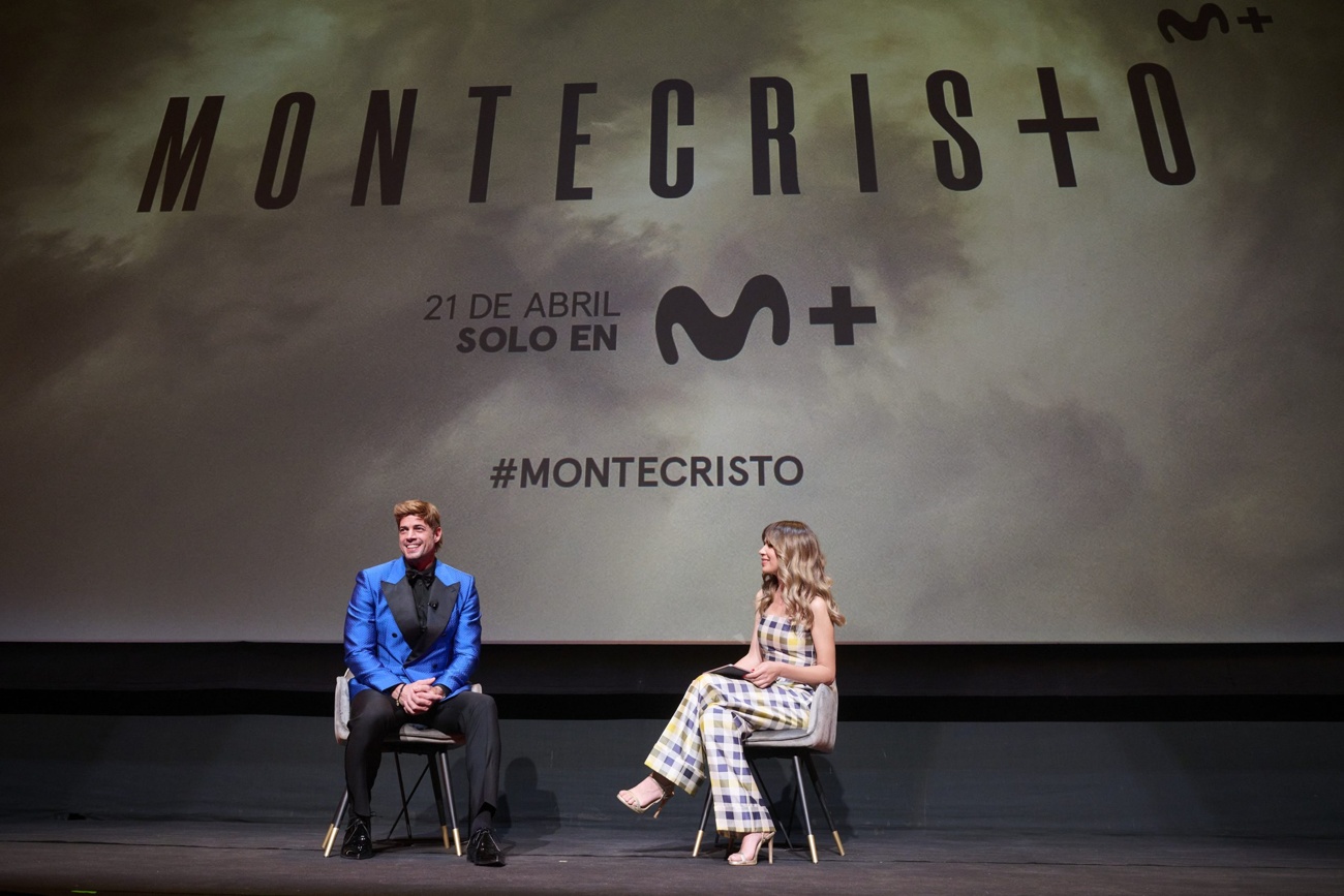 Un acontecimiento multitudinario Un acontecimiento multitudinario