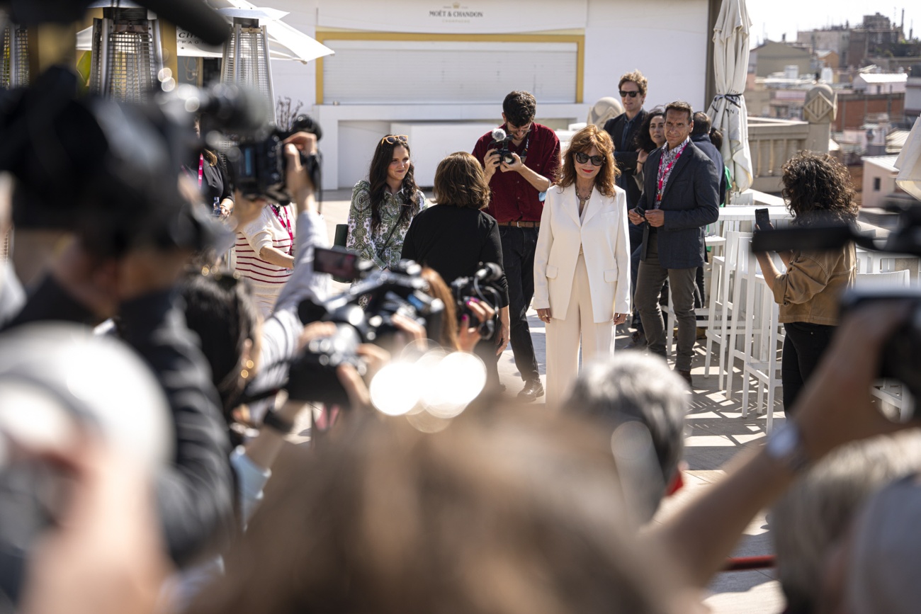 The film is feminist, although it was not conceived as such. The film is feminist, although it was not conceived as such.