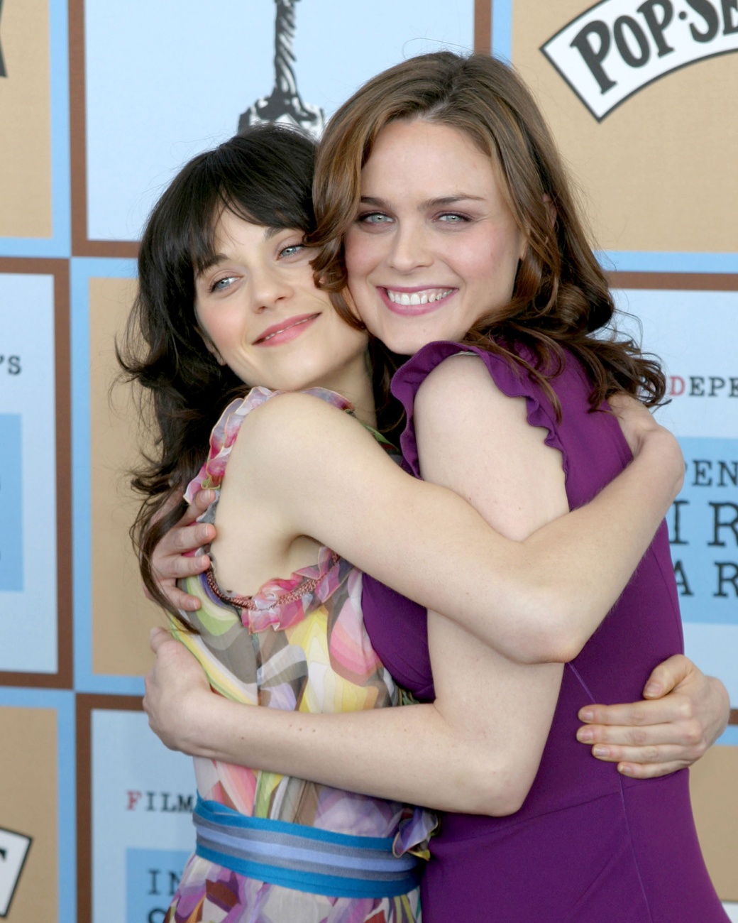 Zooey Deschanel et Emily Deschanel