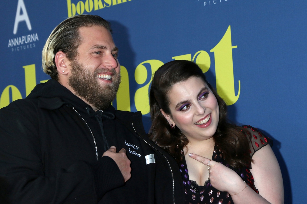 Beanie Feldstein e Jonah Hill