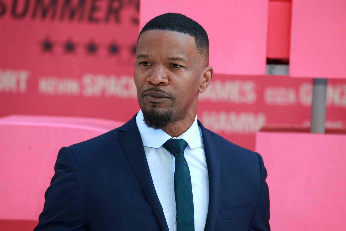 Jamie Foxx quebra o silêncio depois de ter sido hospitalizado devido a uma emergência médica misteriosa Jamie Foxx quebra o silêncio depois de ter sido hospitalizado devido a uma emergência médica misteriosa