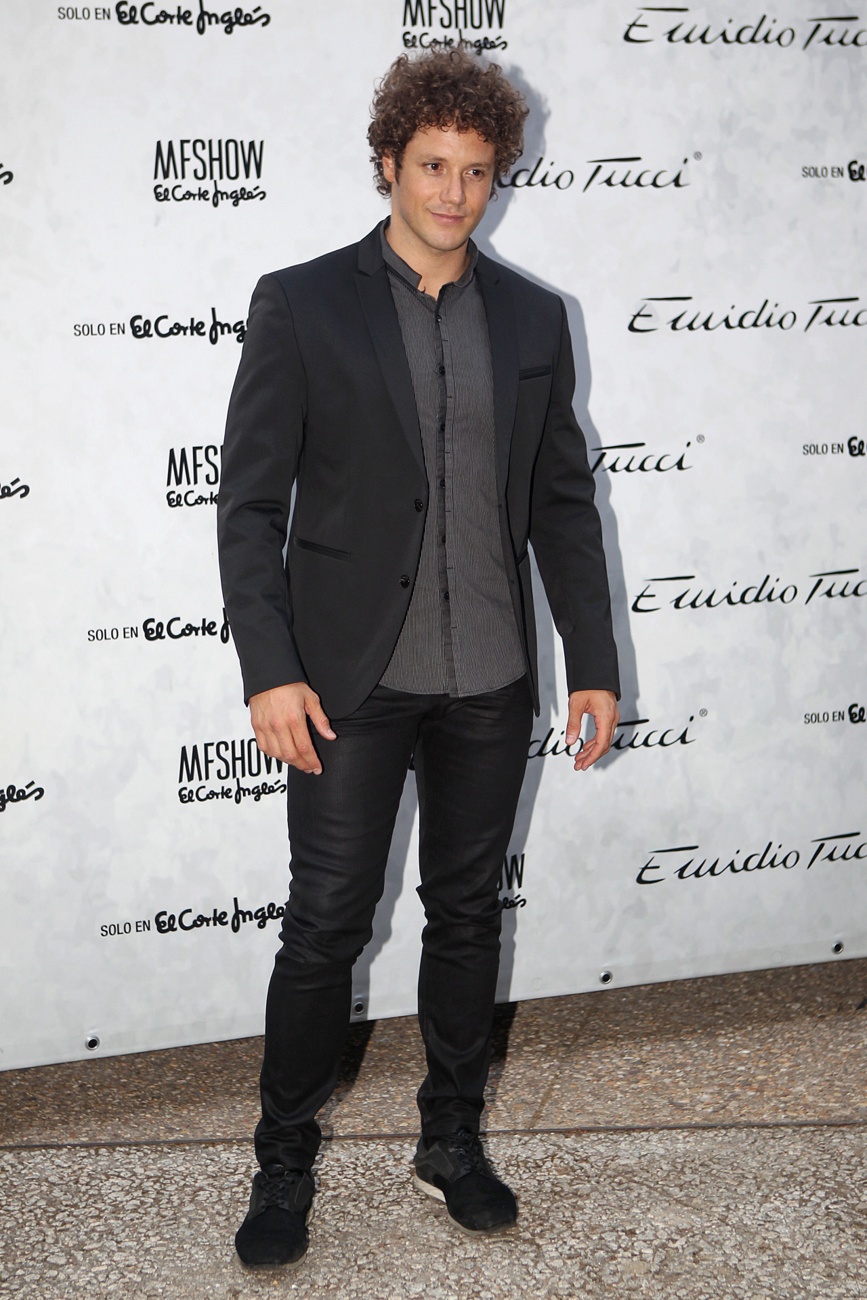 Se suma al gesto de Alejandro Sanz Se suma al gesto de Alejandro Sanz