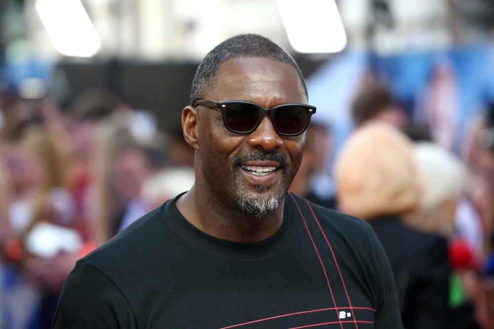 Al principio se sintió halagado Al principio se sintió halagado