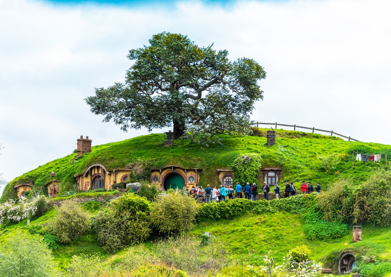 Después de seis películas y una serie, llega una película más Después de seis películas y una serie, llega una película más