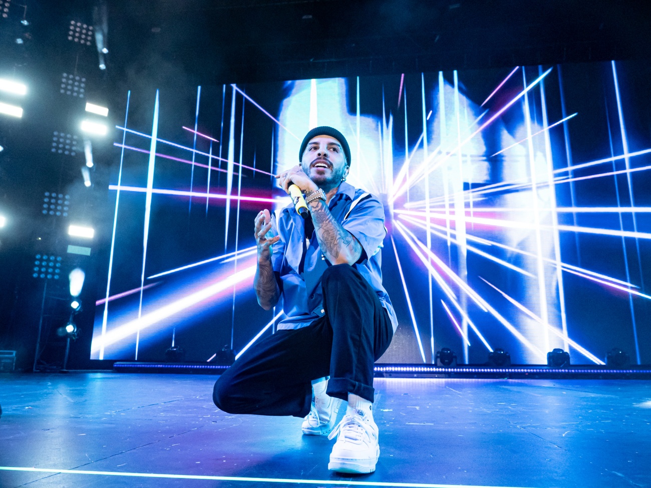 El cantante aprecia mucho a sus seguidores El cantante aprecia mucho a sus seguidores