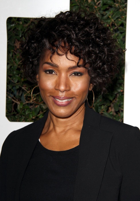 Estudió minuciosamente su forma de cantar Estudió minuciosamente su forma de cantar