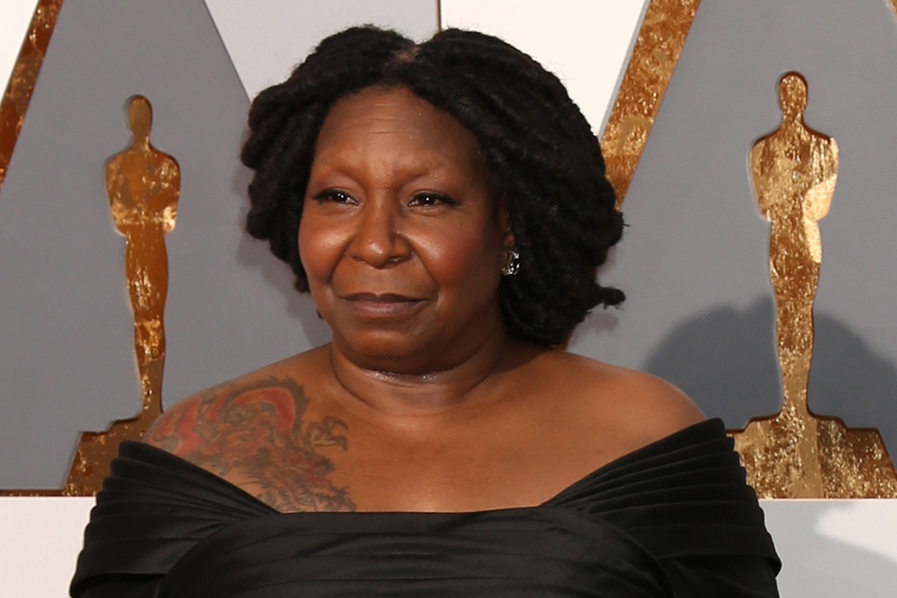 Whoopi Goldberg confirma que en su testamento ordena que no la conviertan en un holograma tras su muerte Whoopi Goldberg confirma que en su testamento ordena que no la conviertan en un holograma tras su muerte