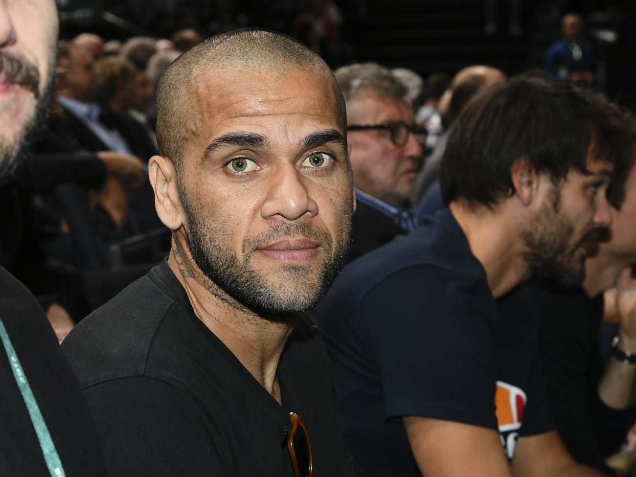 La joven espera justicia La joven espera justicia