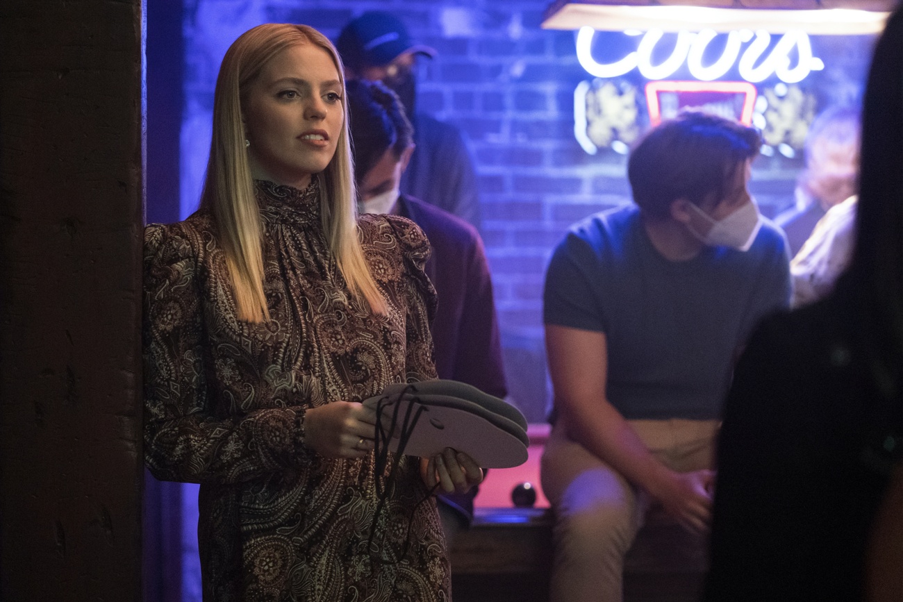 Estaba atrapada y se sentía mal consigo misma Estaba atrapada y se sentía mal consigo misma