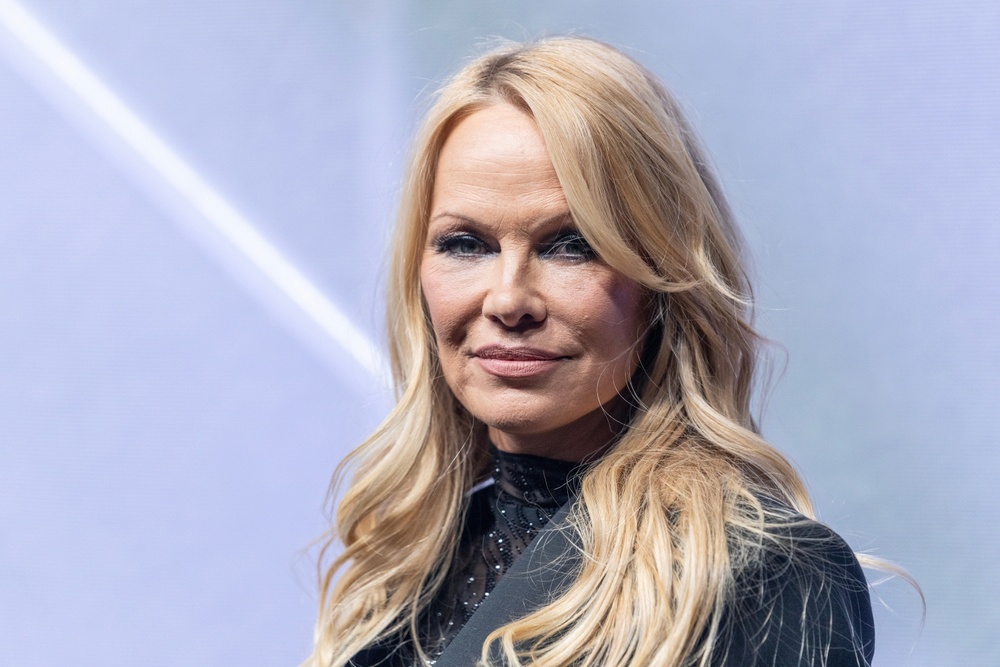 Pamela Anderson confiesa el motivo por el que ahora se maquilla tan poco