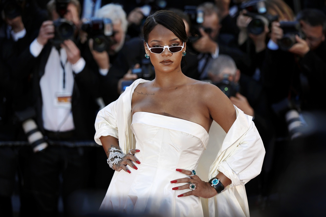 Rihanna ha lucido barriguita con mucha alegría y orgullo