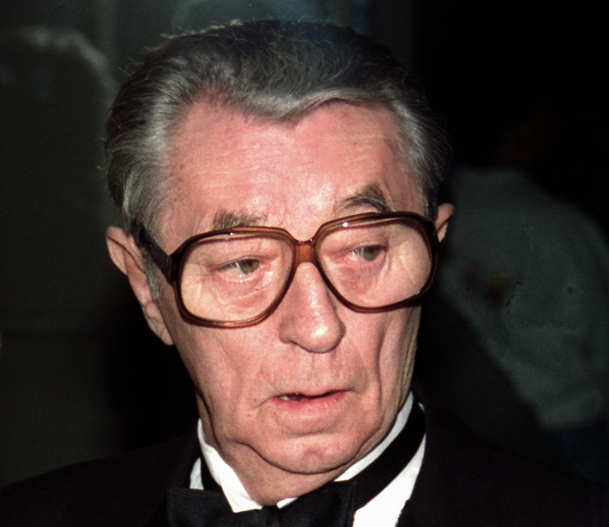 Robert Mitchum Robert Mitchum