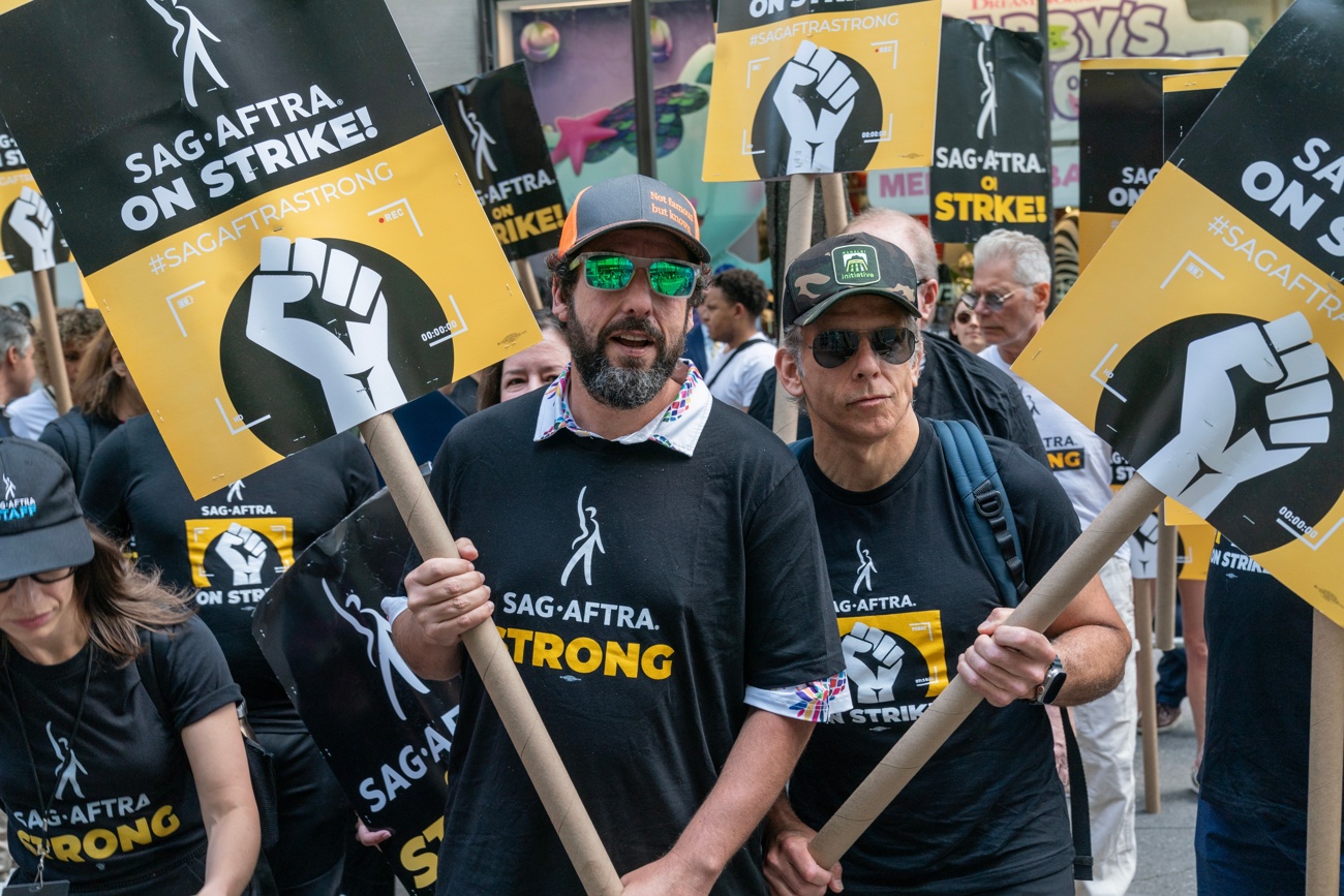 SAG-AFTRA sigue en huelga SAG-AFTRA sigue en huelga