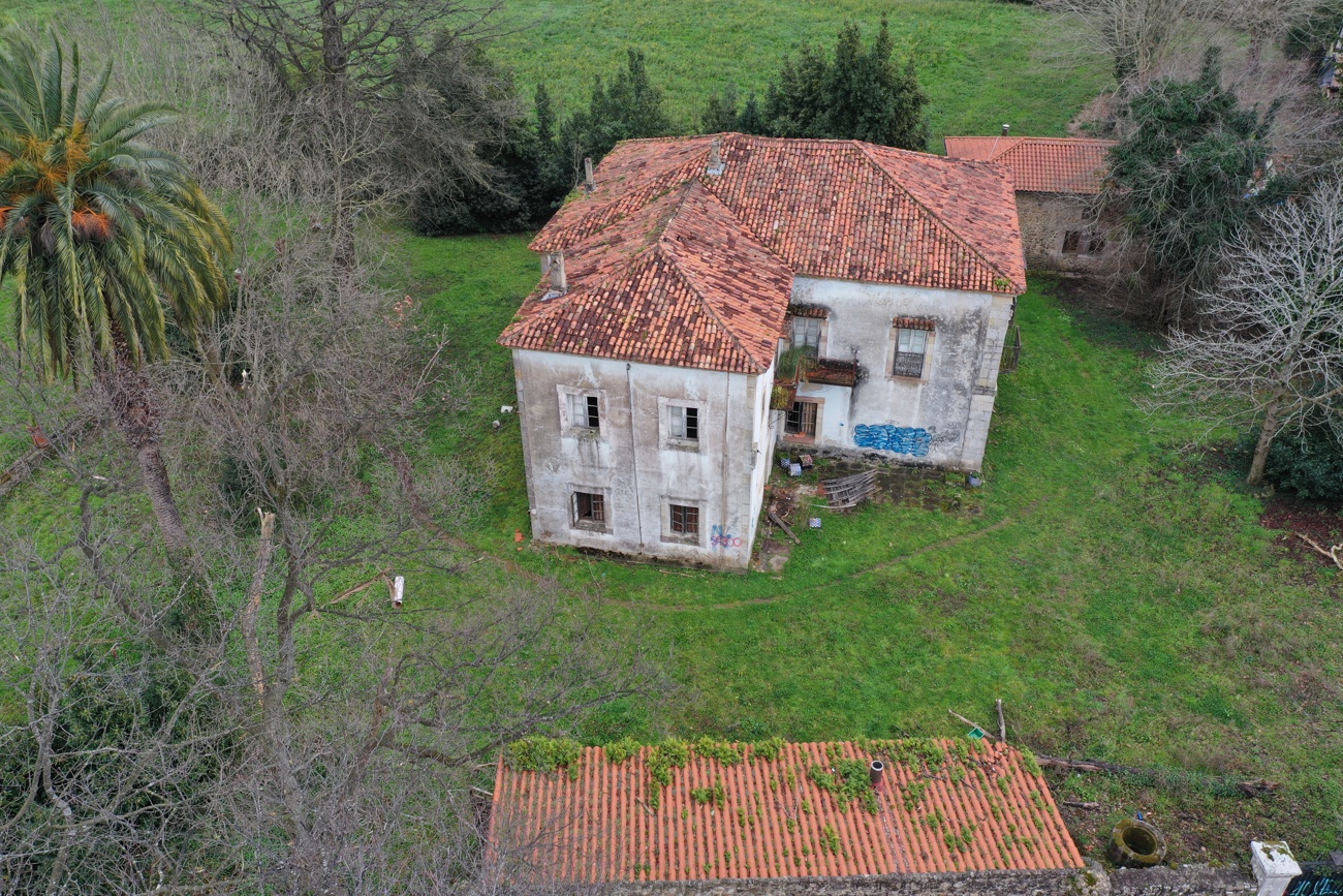 En esta ocasión es el turno del Palacio de los Bustillo Ceballos En esta ocasión es el turno del Palacio de los Bustillo Ceballos