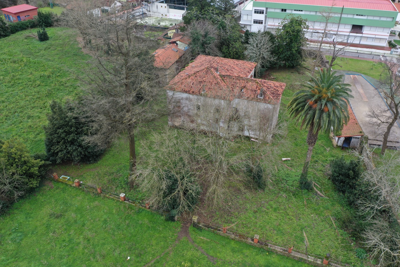 Una colaboración público privada Una colaboración público privada